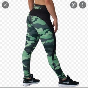 DOYOUEVEN Stealth Leggings